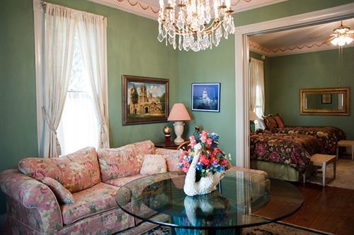 Arbor House Suites Bed And Breakfast San Antonio Zewnętrze zdjęcie
